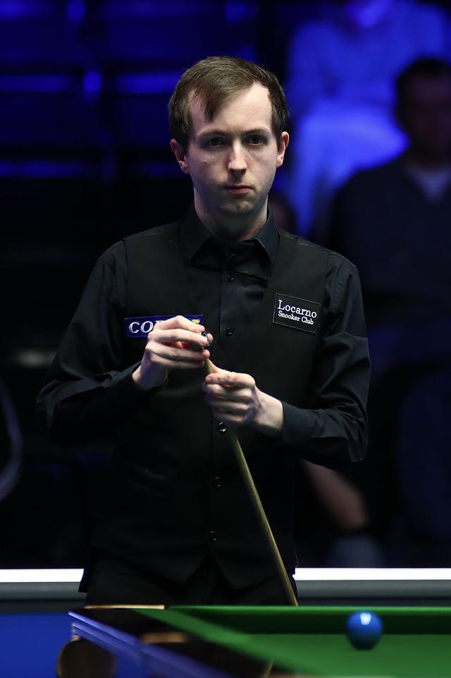 和伊萨克的 和伊萨克的