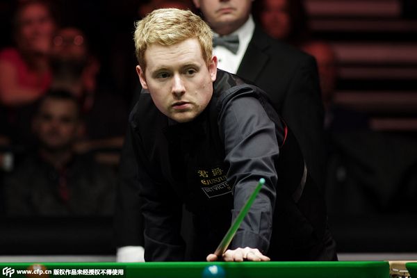 与涅曼的冠 与涅曼的冠